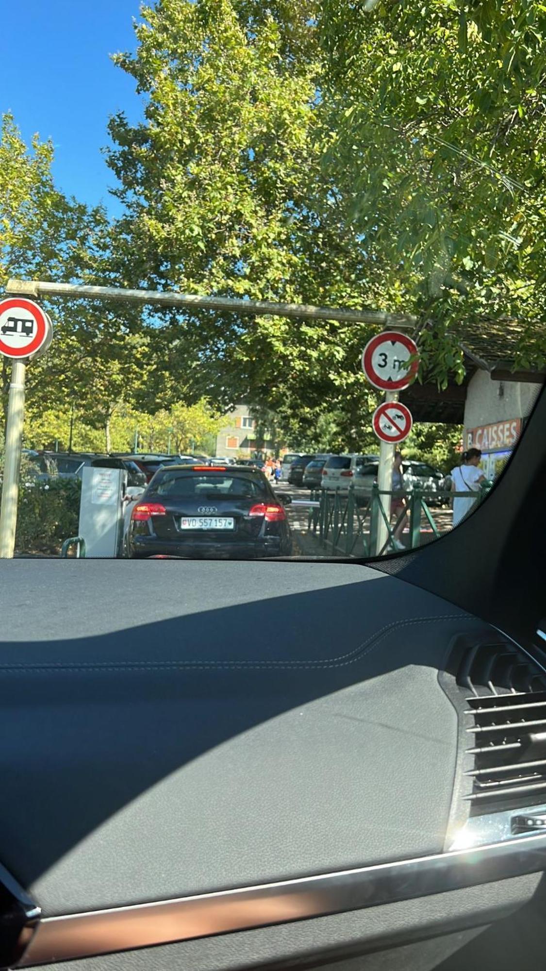 Cocon Au Coeur De Yvoire Avec Parking Gratuit Exterior photo